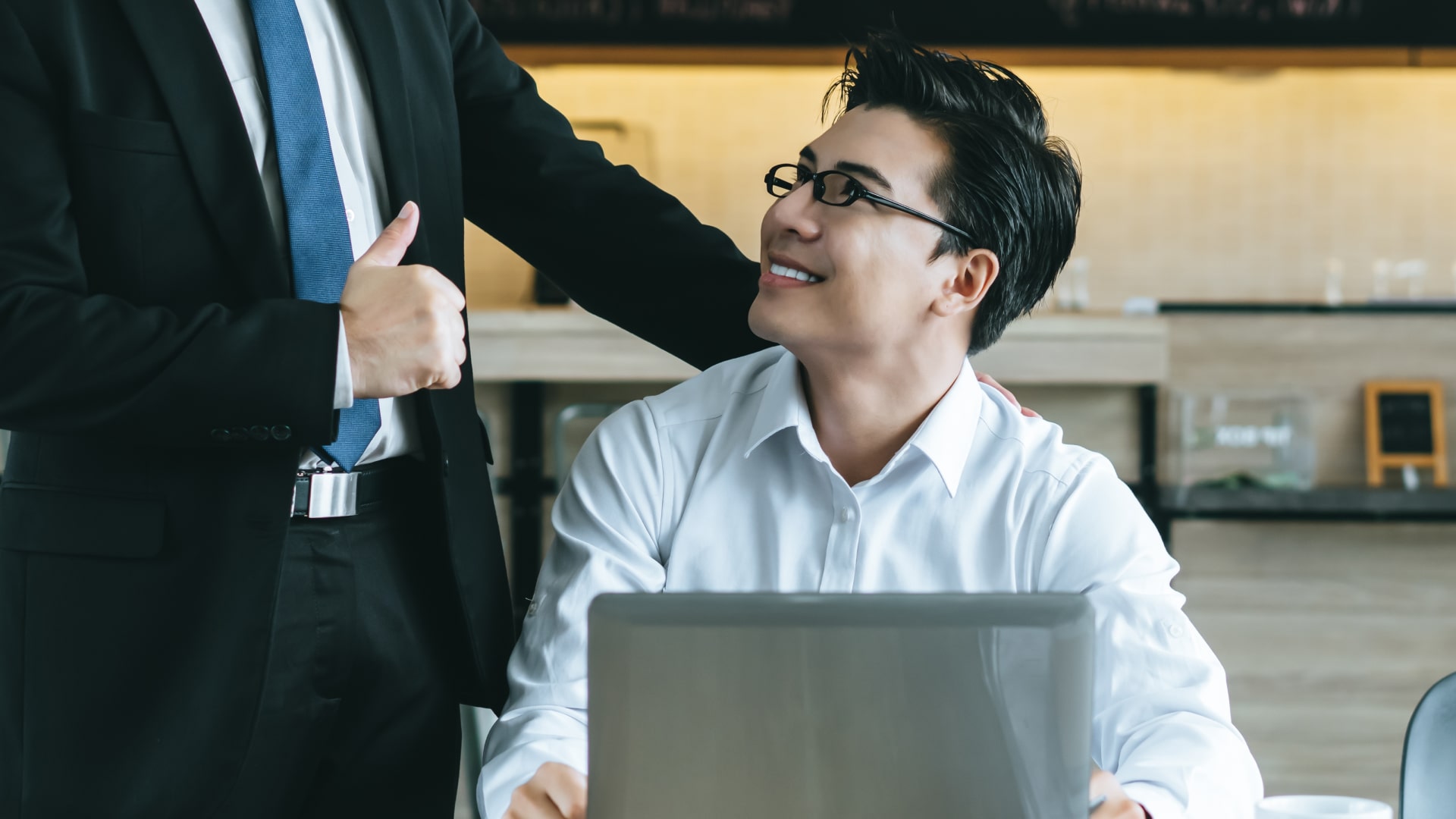 Indikator Kinerja Utama (KPIs) untuk HR: Mengukur Kesuksesan dalam Modal Manusia