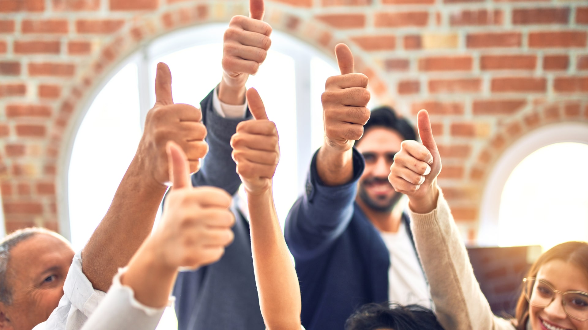 Bagaimana Ulasan Karyawan Dapat Memandu Para Pencari Kerja